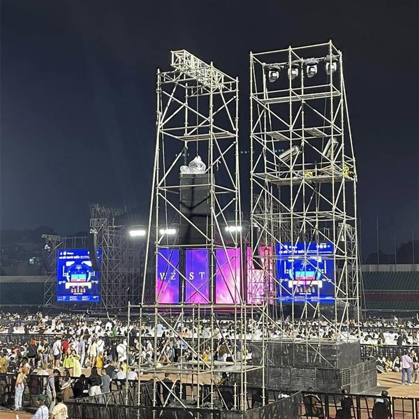 Đêm nhạc Westlife ở TP.HCM bị khán giả chỉ trích, la ó-3