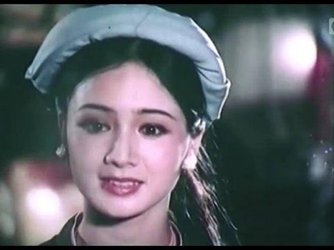NSND Thu Hà khuôn vàng thước ngọc màn ảnh Việt: An phận ở tuổi U60, nhan sắc bị thời gian bỏ quên-1