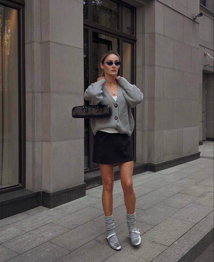 4 kiểu chân váy ngắn vẫn gây sốt trong mùa lạnh-4