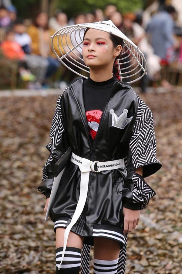 Nhan sắc tuổi 16 của con gái MC Phan Anh: Gương mặt khả ái, vóc dáng mảnh mai-2