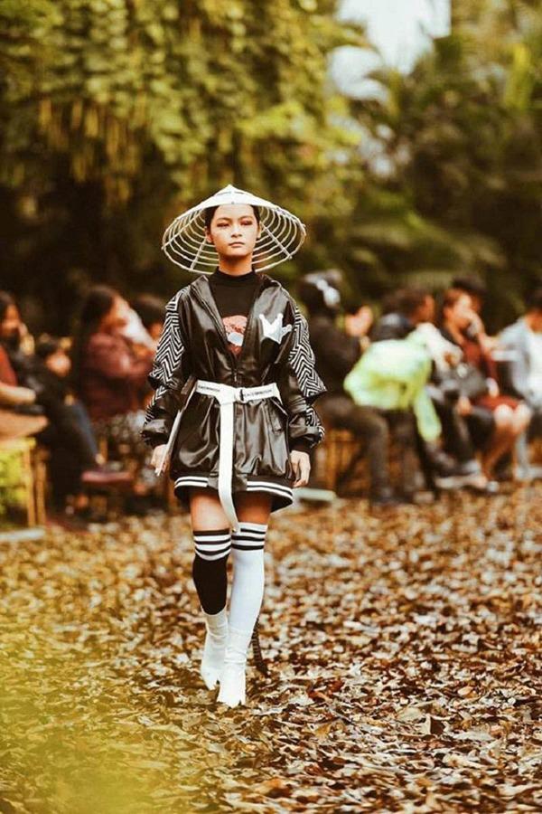 Nhan sắc tuổi 16 của con gái MC Phan Anh: Gương mặt khả ái, vóc dáng mảnh mai-3