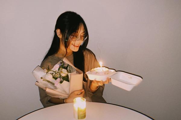 Nhan sắc tuổi 16 của con gái MC Phan Anh: Gương mặt khả ái, vóc dáng mảnh mai-6