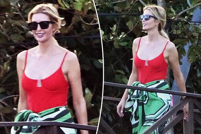 Ivanka Trump diện đồ bơi gợi cảm-1