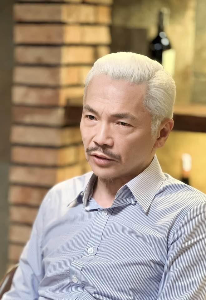 Đời thường giản dị của NSND Trung Anh khác xa ông chủ tịch Chúng Ta Của 8 Năm Sau-1