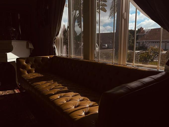 Công khai yêu bạn trai doanh nhân 49 tuổi, ca sĩ Nguyễn Hồng Nhung sống ra sao bên Mỹ?-9