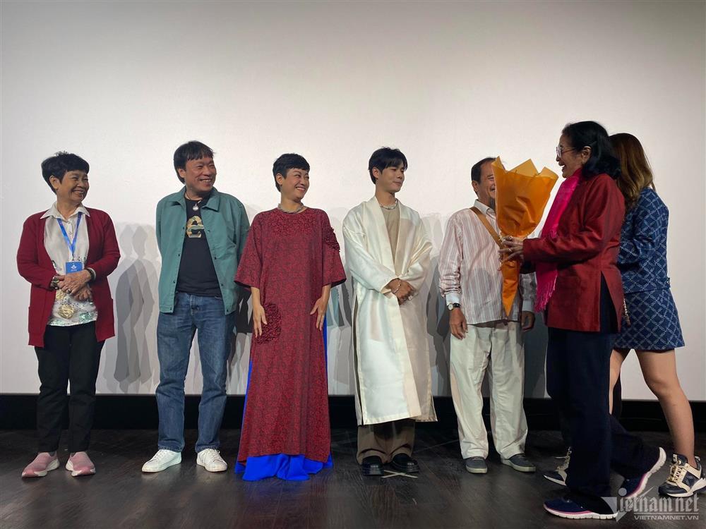 Diễn viên bị ghét nhất Của để dành rạng rỡ ở tuổi 47-5