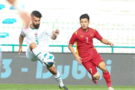 Đội tuyển Việt Nam tiếp tục bị trừ điểm trên bảng xếp hạng FIFA