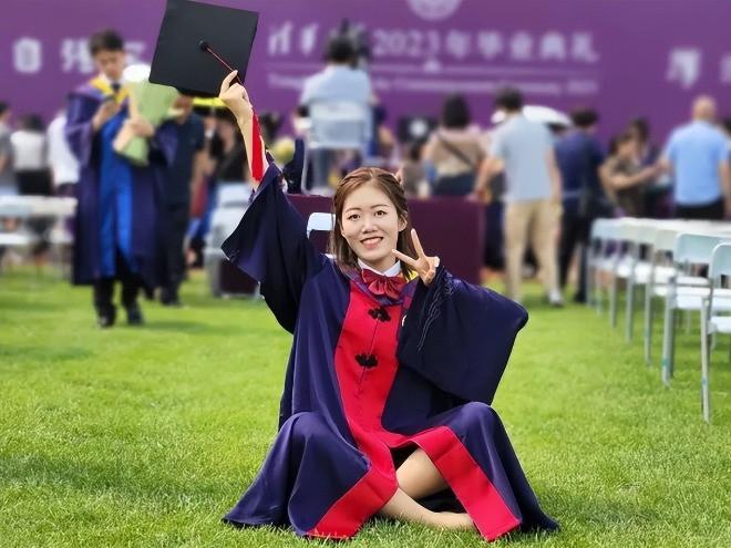 Nữ sinh được tuyển thẳng vào ĐH số 1 châu Á, 8 năm sau trở thành phó giáo sư-1