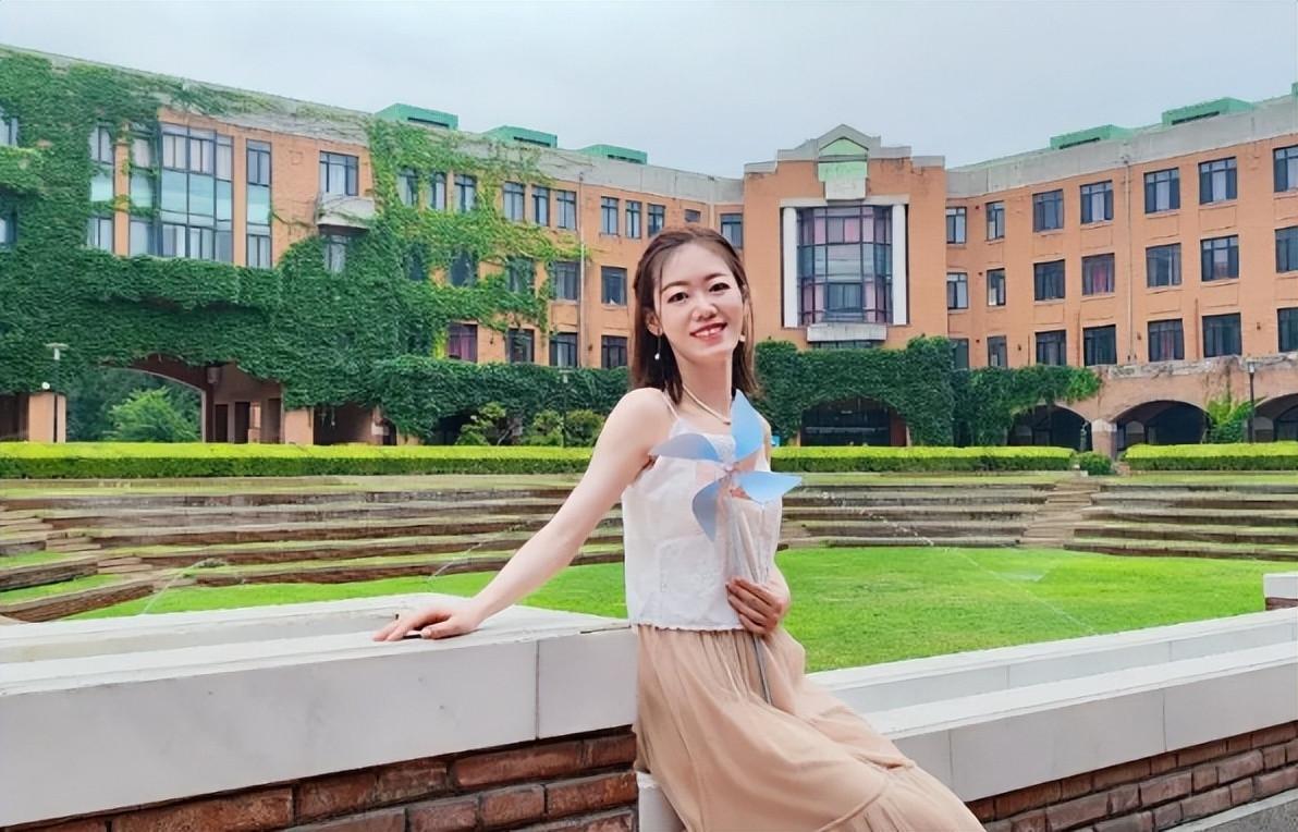 Nữ sinh được tuyển thẳng vào ĐH số 1 châu Á, 8 năm sau trở thành phó giáo sư-3
