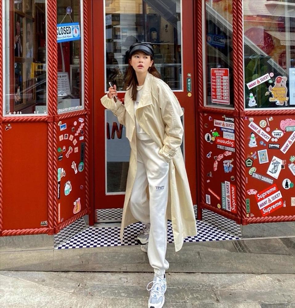 Nữ chính Yêu Lại Vợ Ngầu trẻ trung hơn tuổi 34 nhờ 4 cách diện đồ-7