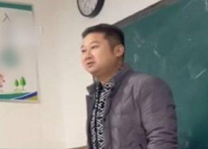 Bài phát biểu của ông bố có con học kém gây chấn động-1