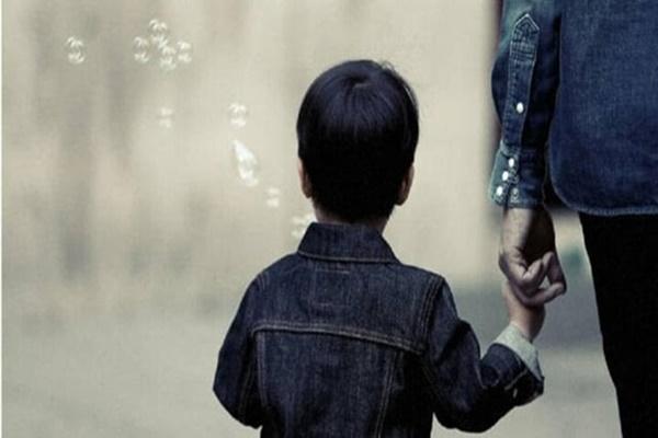 Tỉnh giấc giữa đêm khuya, vợ bàng hoàng chứng kiến bí mật đáng sợ của chồng-2