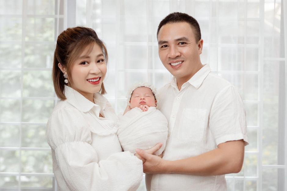 MC Hoàng Linh chia sẻ bí quyết chăm sóc da toàn diện cho con-1