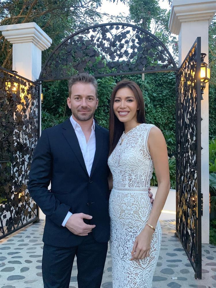 Minh Tú 10 năm bên bạn trai Tây: Suýt chia tay vì bệnh tật, bất ngờ cầu hôn-1