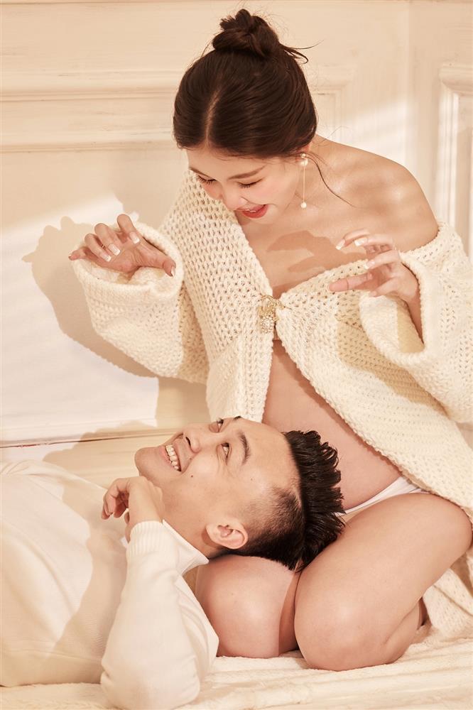 Trước ngày vợ lâm bồn, ông xã Lê Âu Ngân Anh tự tay chuẩn bị tỉ mỉ mọi thứ để chào đón nhóc tỳ đầu lòng-5