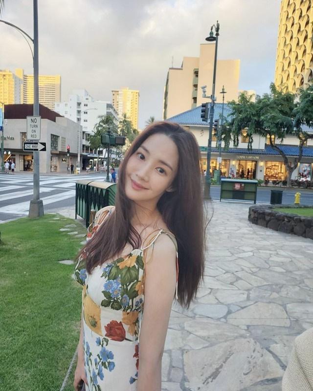 Giảm còn 37kg nhưng Park Min Young vẫn sở hữu làn da căng mịn đầy sức sống và đây chính là bí quyết-2