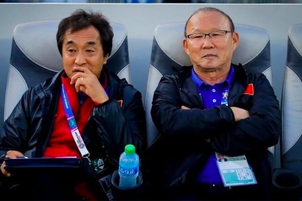 CLB TP.HCM không ưu tiên bộ đôi Park Hang Seo, Lee Young-jin-2