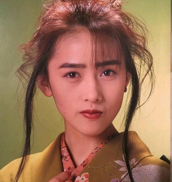 Cuộc hôn nhân bị trù dập suốt 23 năm của mỹ nhân hàng đầu Nhật Bản-9