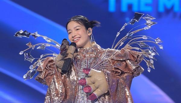 Chung kết Ca Sĩ Mặt Nạ: HippoHappy lộ diện khiến dàn cố vấn bật khóc-2