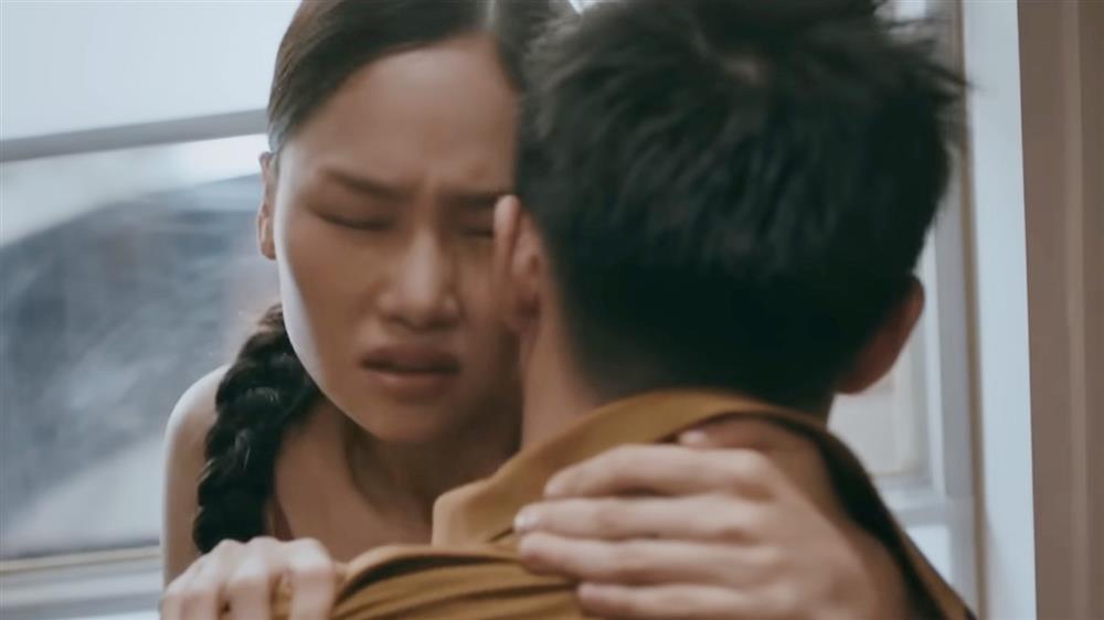 Phim Việt năm nay ồ ạt cảnh nóng: Phản cảm, thiếu chiều sâu-5