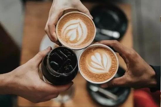 Sáng thức dậy, dù đói đến mấy cũng cần tránh ăn 6 thực phẩm này