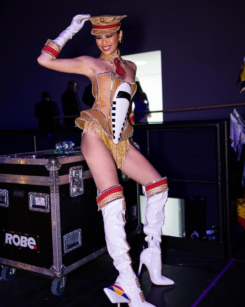 Trang phục dân tộc đẹp nhất tại Hoa hậu Hoàn vũ 2023-1