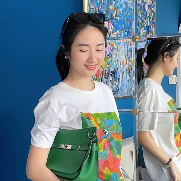 Hoa hậu không mặn mà Vbiz: Trần Thu Ngân sau 7 năm đăng quang giờ làm gì, ở đâu?-3