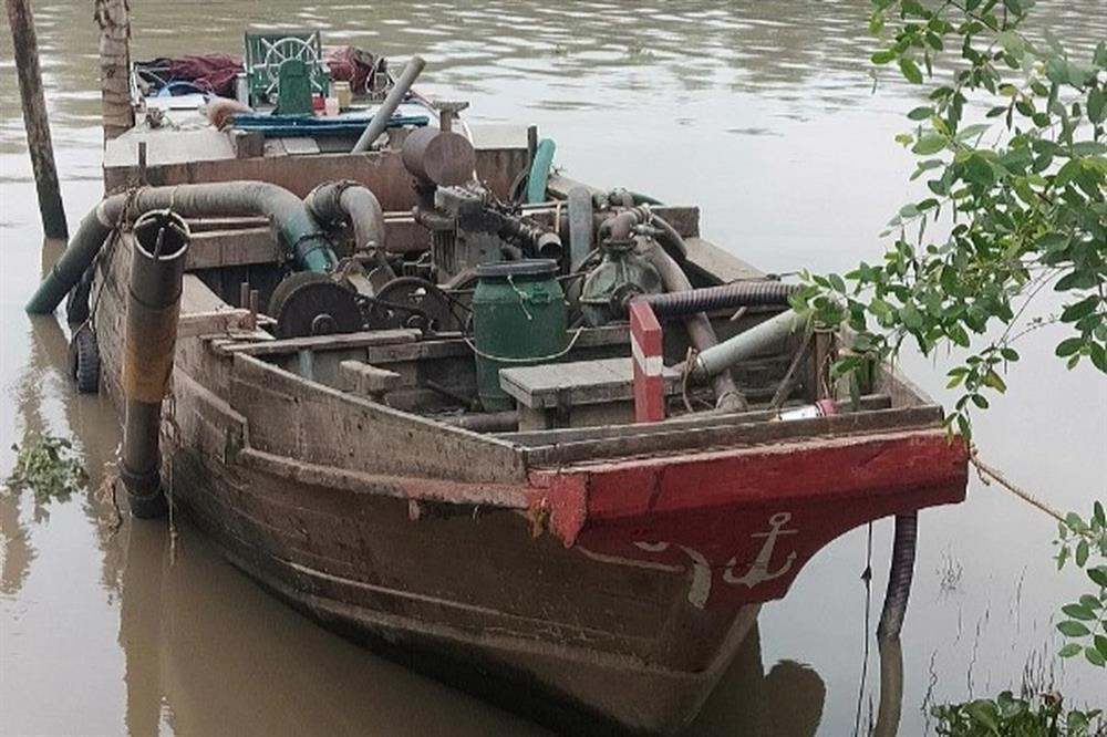 Đại úy công an bị đứt lìa 2 chân: Tỉnh dậy chỉ lo cha mẹ sao rồi-3