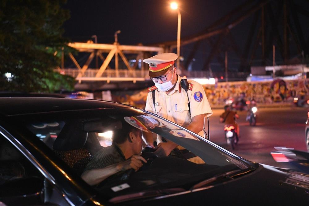 Phát hiện 232 tài xế ma men là cán bộ công chức, nhà báo-1