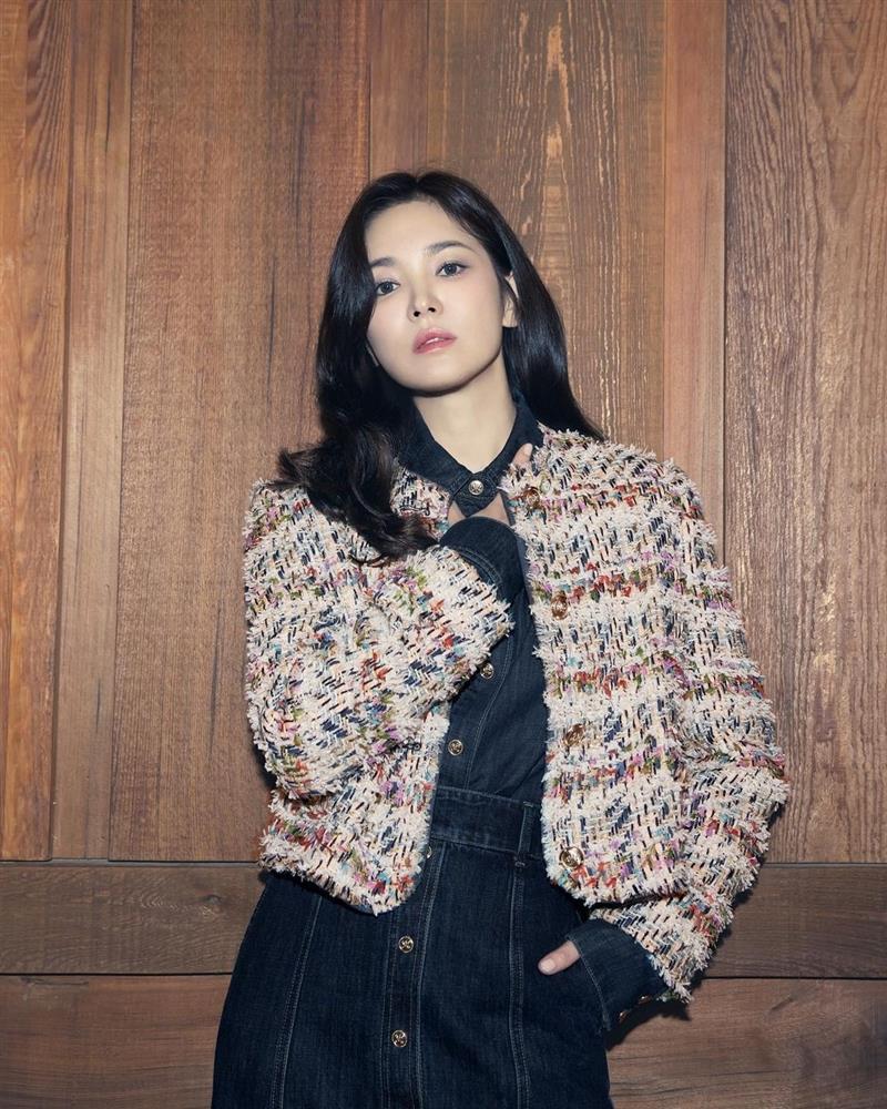 Song Hye Kyo: Phụ nữ đẹp nhất khi không thuộc về ai-4