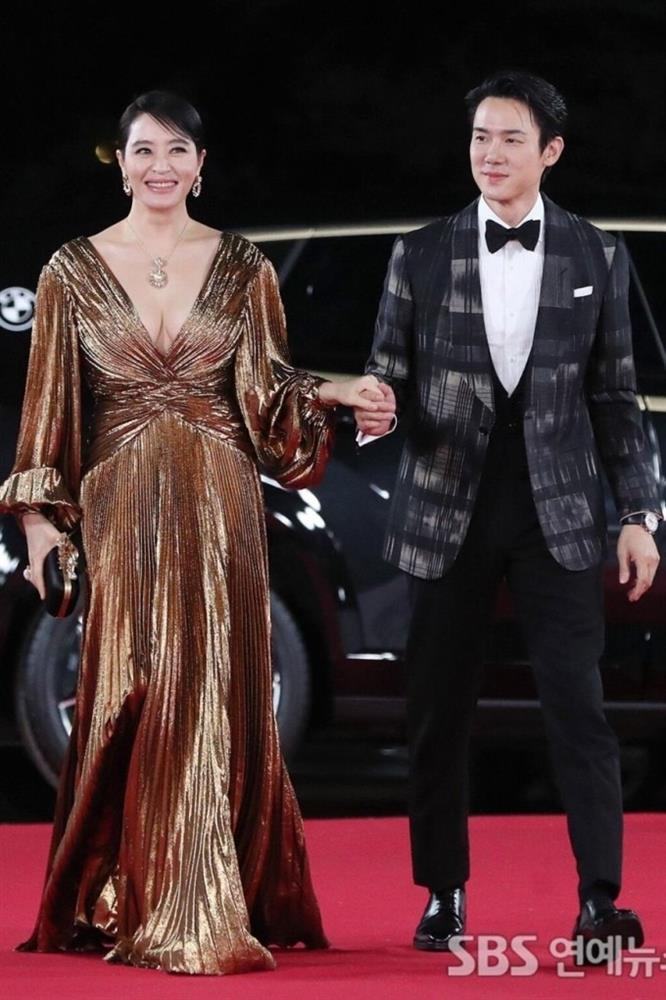 Nữ diễn viên lên Top 1 tìm kiếm vì quá trẻ đẹp bất ngờ nói lời từ giã-2