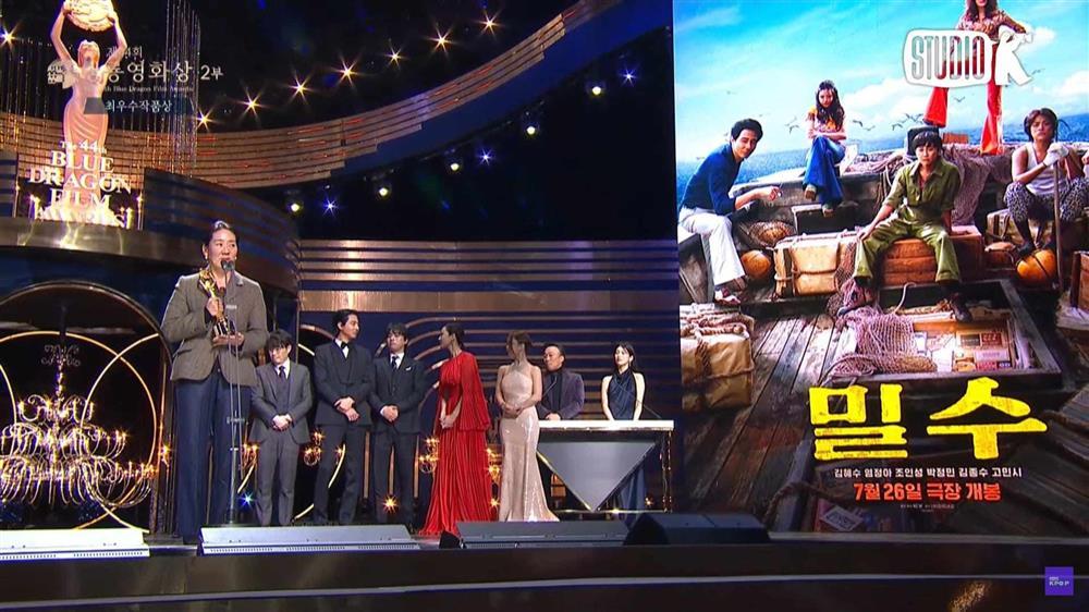 Nữ diễn viên lên Top 1 tìm kiếm vì quá trẻ đẹp bất ngờ nói lời từ giã-8