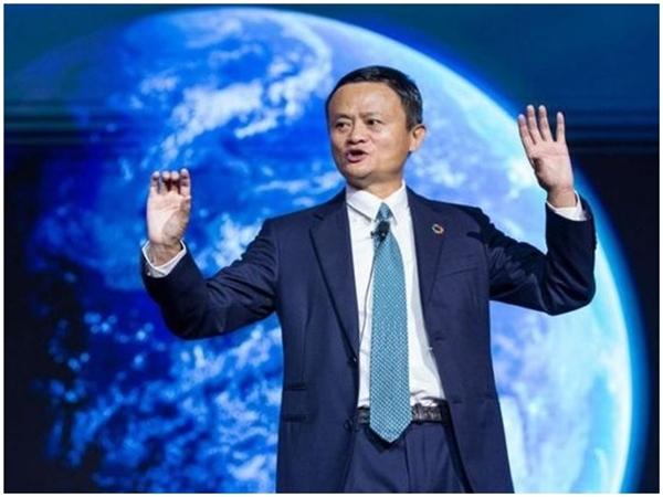 Cộng đồng mạng xôn xao trước diện mạo hom hem, tóc bạc trắng của tỷ phú Jack Ma-3