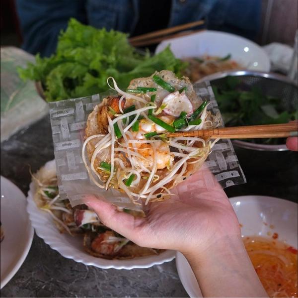 Quán bánh xèo Hoa hậu Thu Hoài chia sẻ nhất định phải ghé mỗi khi đến Đà Lạt-9