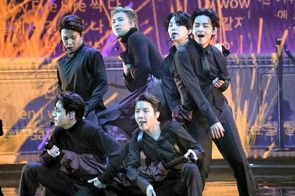 V (BTS) tiết lộ bí quyết để có thân hình chuẩn thần tượng-6