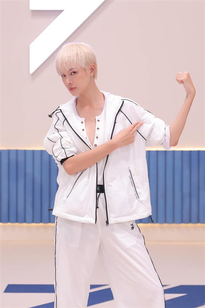 Hà Kino gây tranh cãi khi đáp trả nhận xét khán giả trong Chị Đẹp Đạp Gió Rẽ Sóng-2