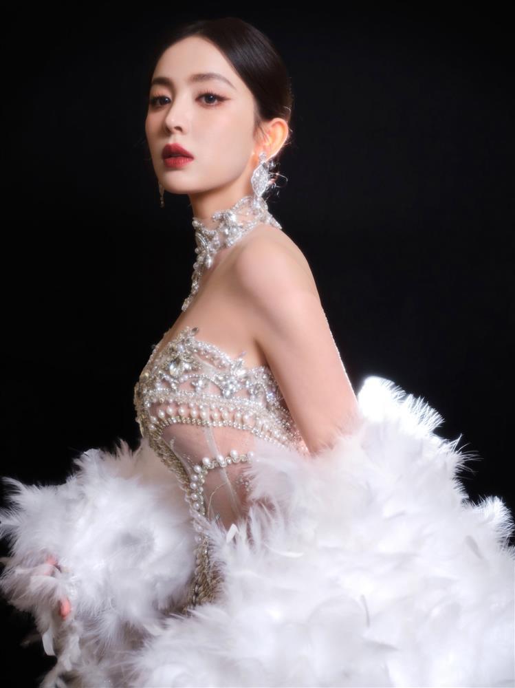 Địch Lệ Nhiệt Ba và 3 lần thua Cổ Lực Na Trát-2