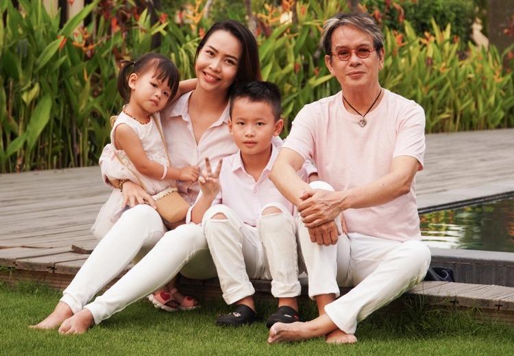 Sao nam cùng cảnh cha già con mọn: Đức Huy lên chức tuổi 70, Thương Tín miệt mài nuôi con nhỏ-2