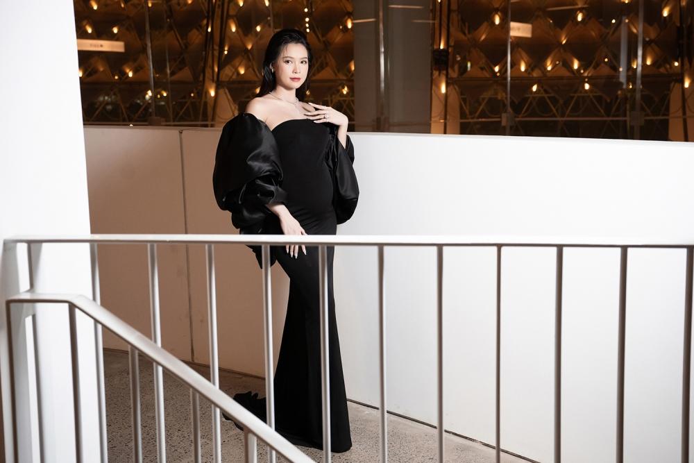 Mang bầu đến tháng thứ 5, Sam vẫn cực xinh đẹp khi dự sự kiện-3