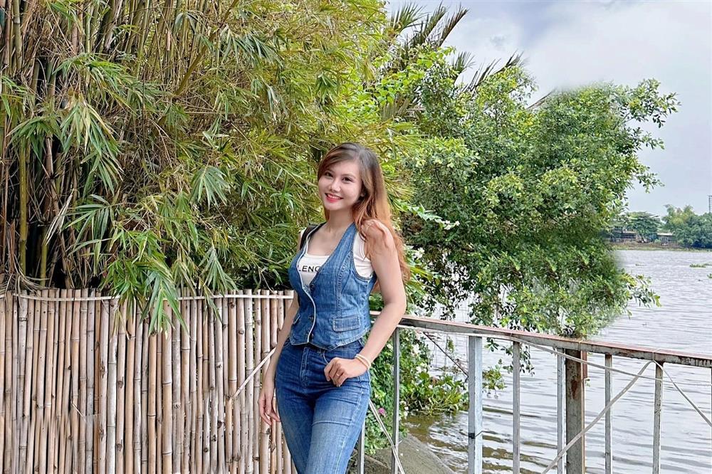 Chuyện tình chị em của shipper điển trai và cô gái TPHCM nghiện mua sắm-2