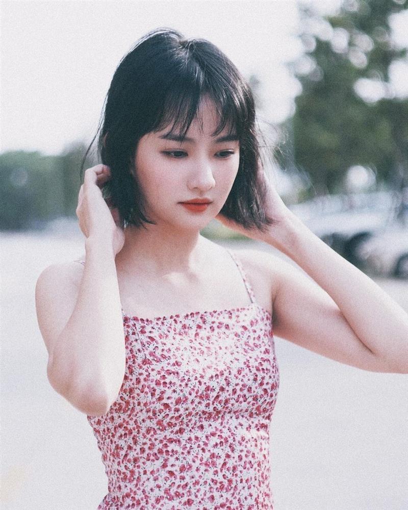 Từng nổi đình đám, nữ chính MV Em Gái Mưa giờ ra sao?-4