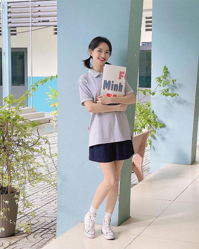 Từng nổi đình đám, nữ chính MV Em Gái Mưa giờ ra sao?-7