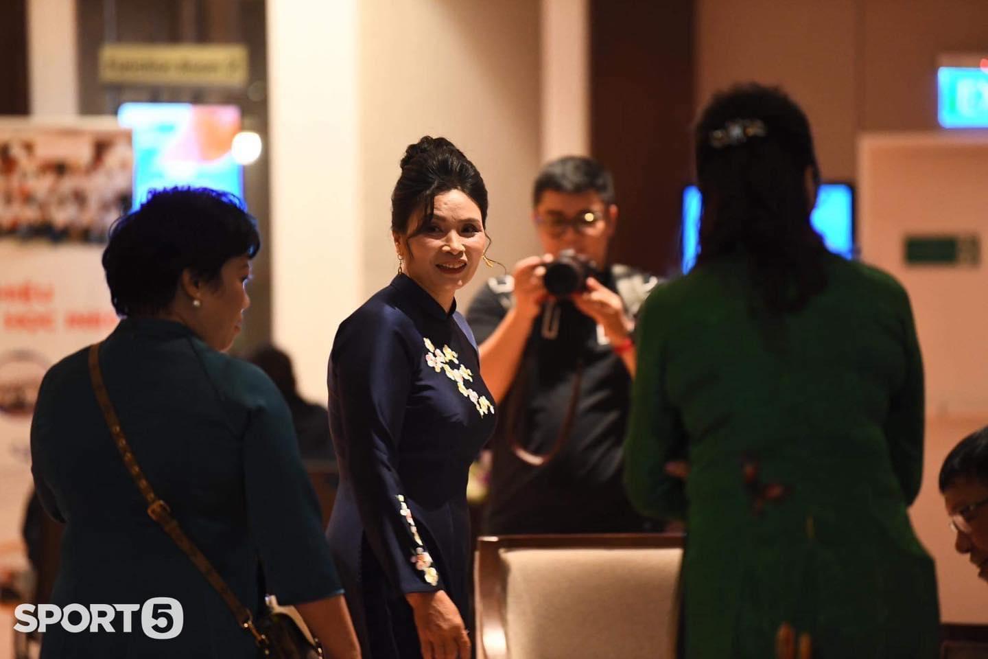 Hai thông gia nhà Văn Hậu và Hải My nhận mưa lời khen bởi sự tinh tế từ khâu tổ chức tiệc cưới-5