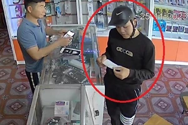 Truy bắt kẻ kề dao cướp tiền của nhân viên cây xăng-2