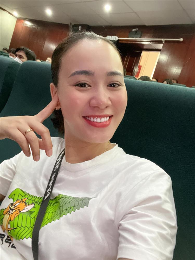 Sắc vóc đời thực Khánh Linh phim Chúng Ta Của 8 Năm Sau-5