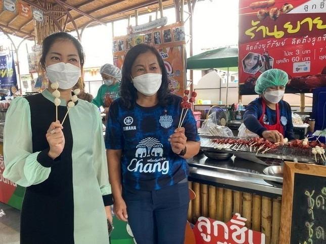 Lisa (BlackPink) trở thành thần tài của người Thái Lan-1