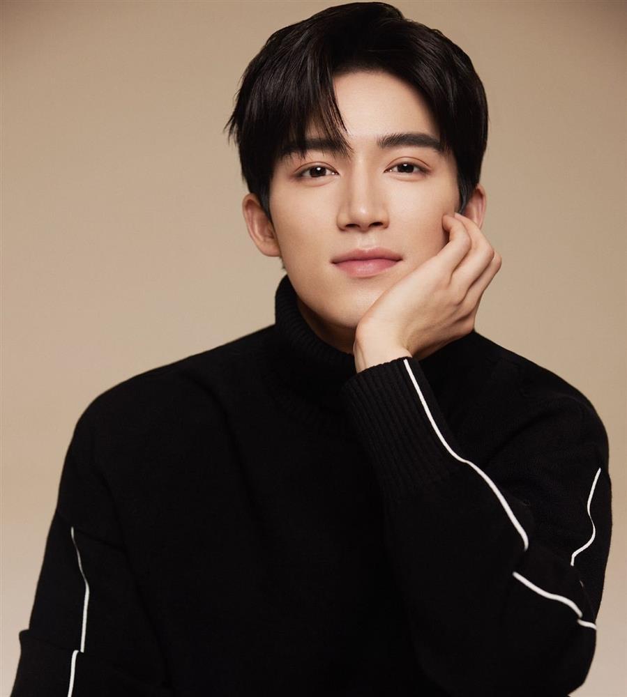 Nam thần cổ trang sinh năm 2002 đang khiến hàng triệu khán giả thương nhớ là ai?-5