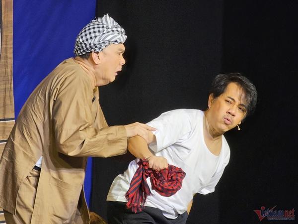 Thành Lộc tạo hình luộm thuộm, thoại giọng Bắc chưa tốt trong kịch mới-4