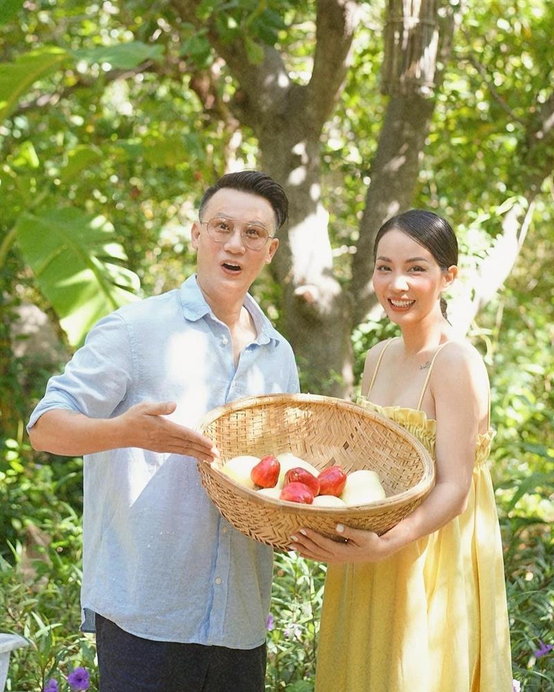 Hoàng Bách và vợ siêu mẫu: 17 năm mặn nồng, chồng triệt sản để vợ đỡ vất vả-7