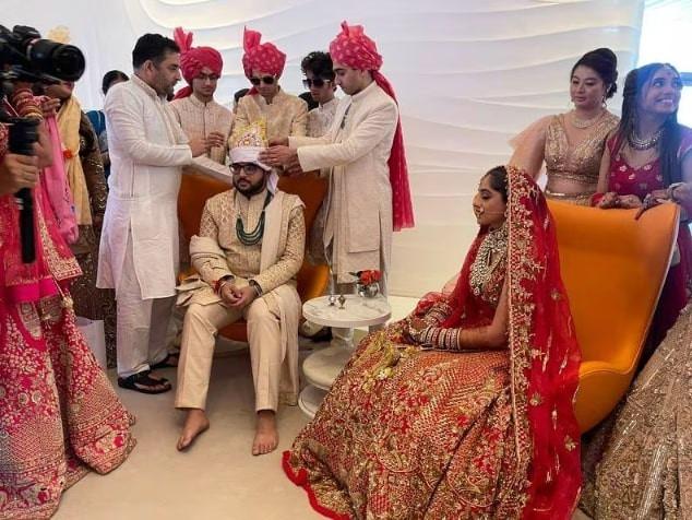 Đám cưới xa hoa trên máy bay Boeing 747 của con gái đại gia kim cương-1